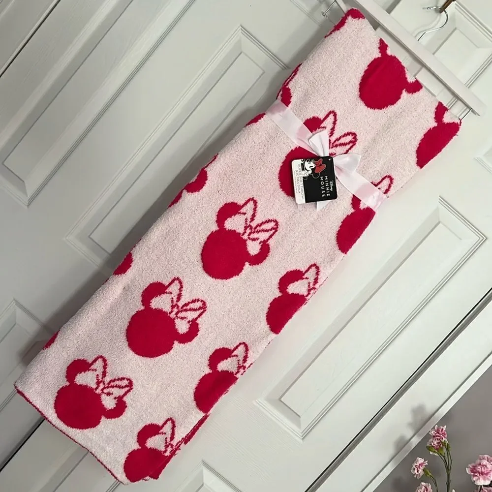 Disney Minnie Mouse Super Soft Reversible Throw in Hot Pink and White